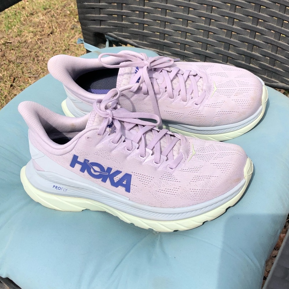 Hoka Mach 4